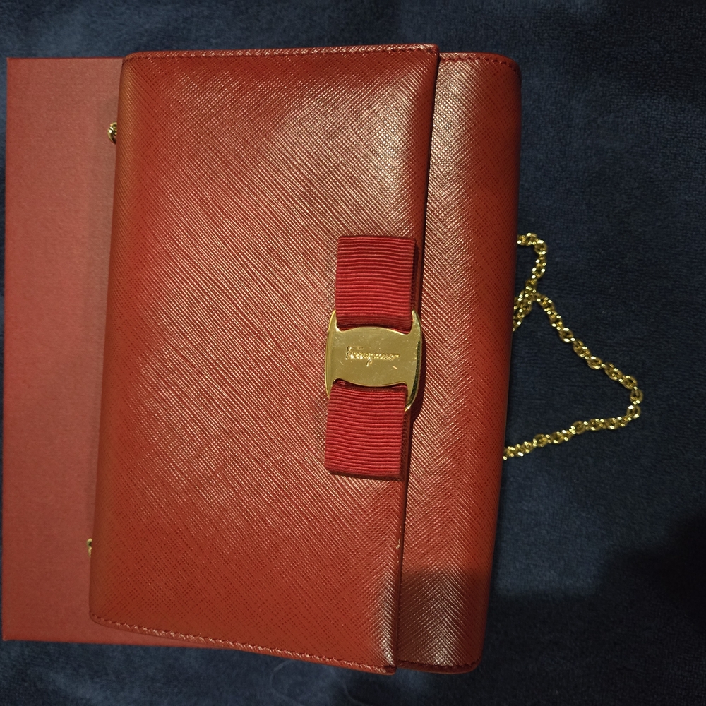 Salvatore Ferragamo Red Leather Chain Bag